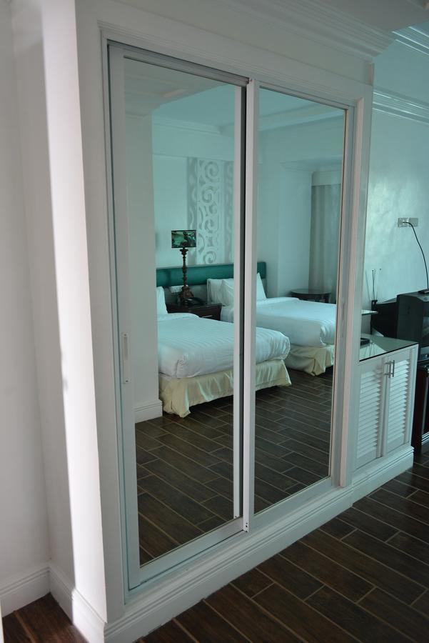 Vitalis White Sands Hotel Santiago  Buitenkant foto